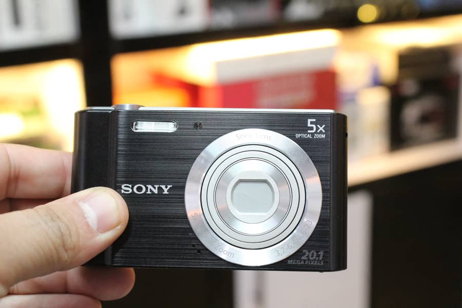 Sony W800 Point and Shoot Digital Camera 1