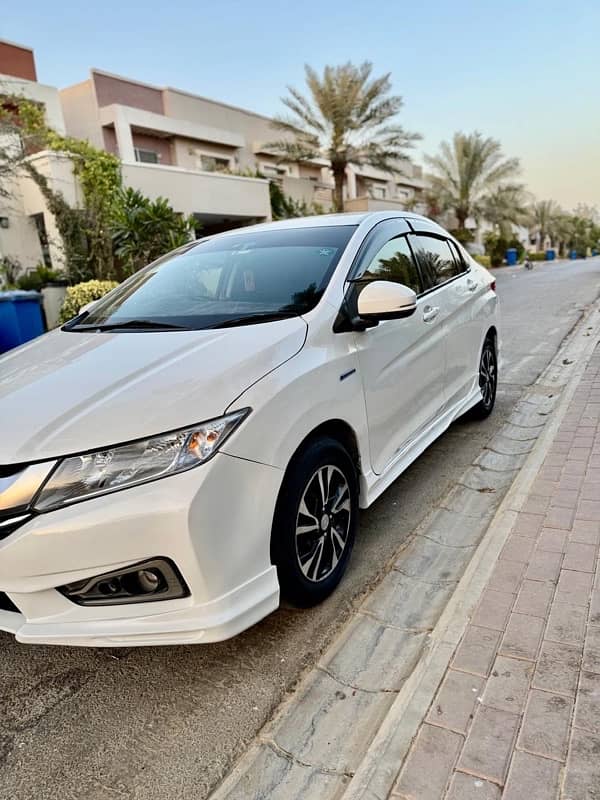 Honda Grace Hybrid 2015/2019 registered 3