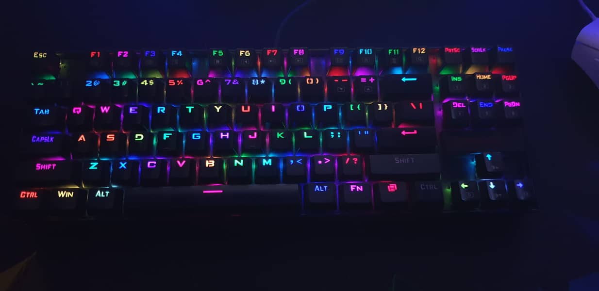 KUMARA K552 LED Rainbow Backlit Wired Keyboard 1