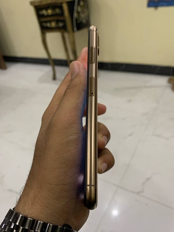 Iphone xs max pta approved 3