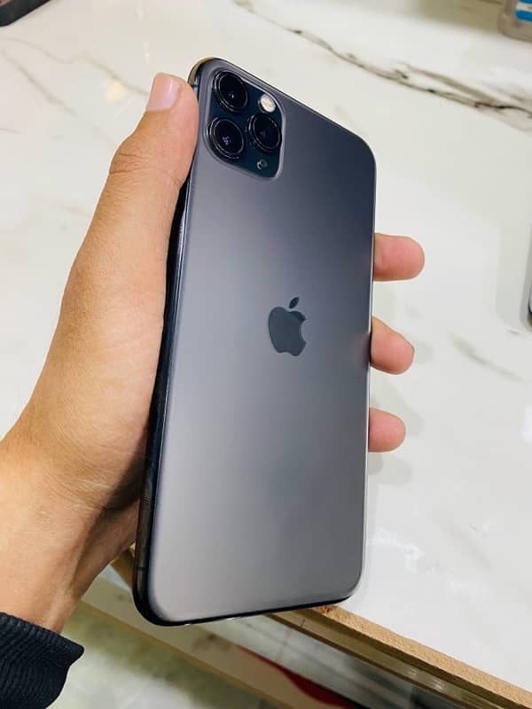 Iphone 11 pro max 0