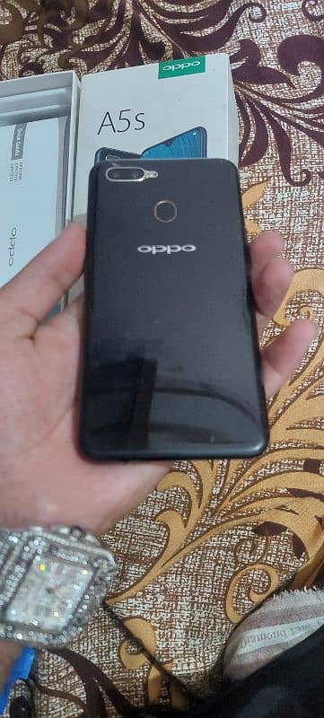 oppo A5s with box 1