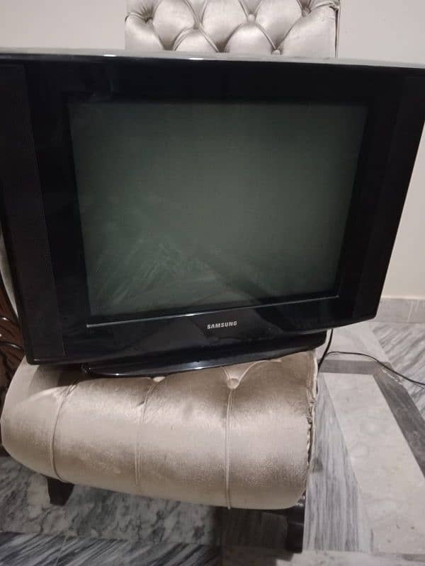 samsung orignl japnies tv for urgent sale condation 10/10 2