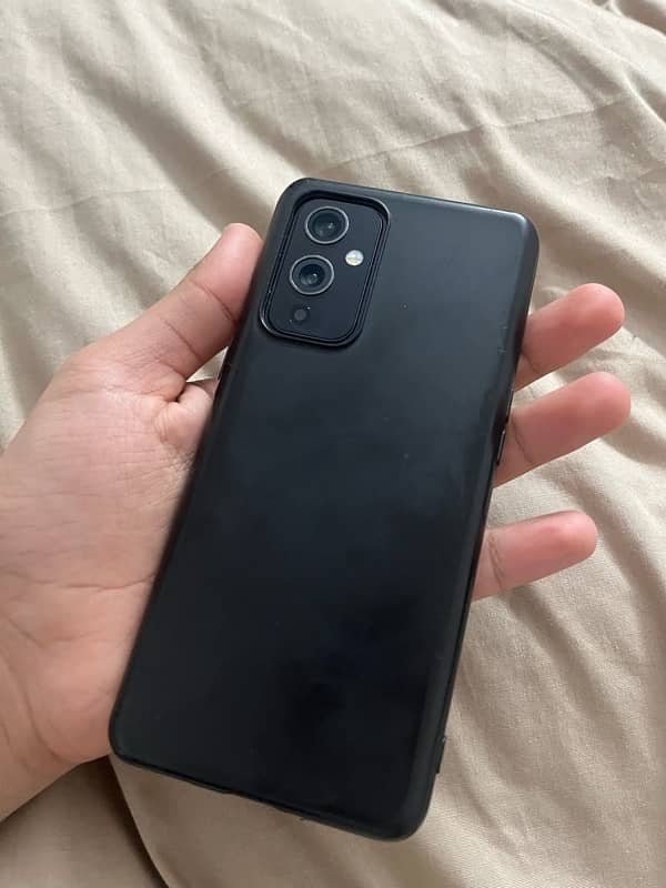 OnePlus 9 PTA - 8/128 - Line 3