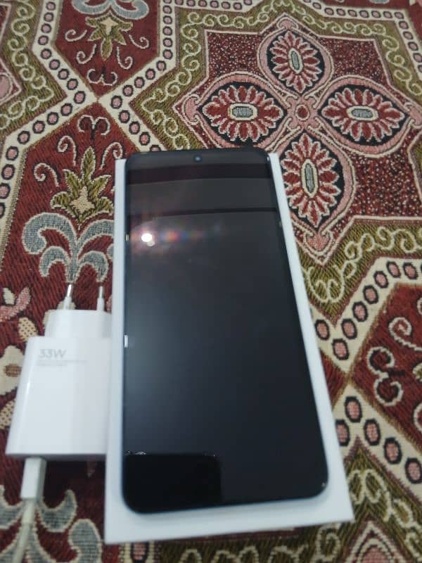 Note 12 for sale. 6