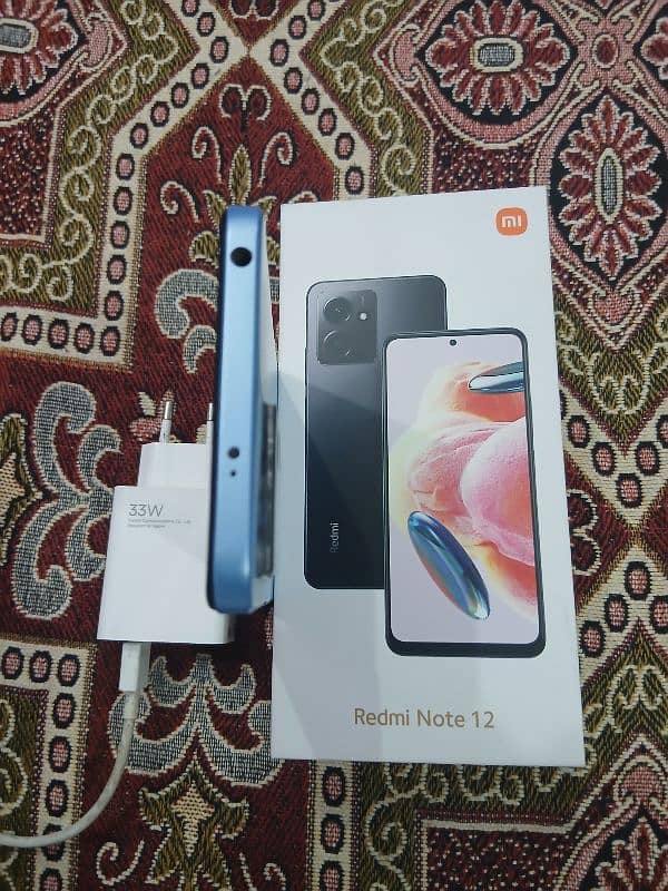 Note 12 for sale. 10