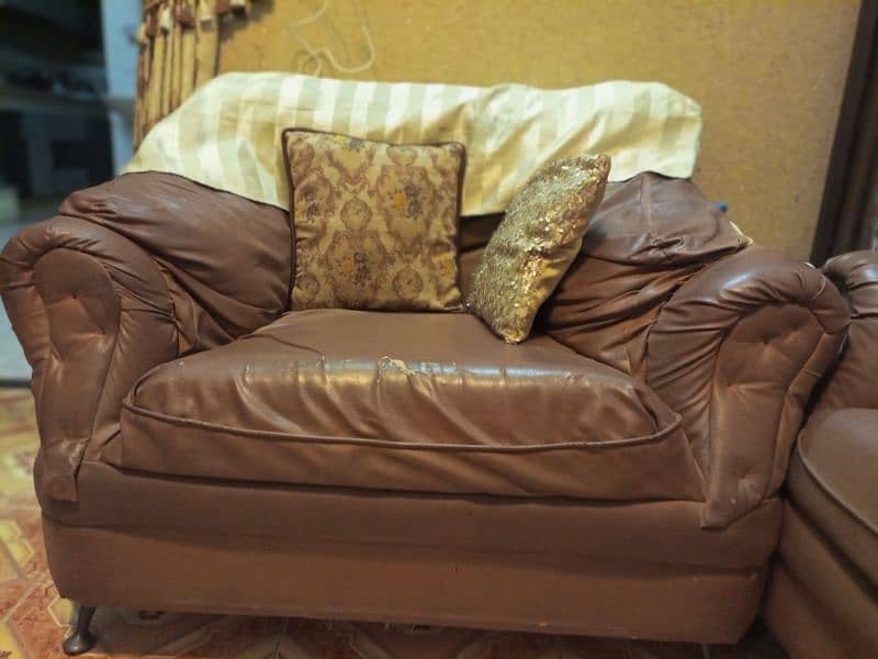 7 Seater Sofa set for Sale. 3