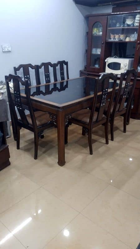 Pure Sheesham wood 6 seater dining table for urgent sale 2