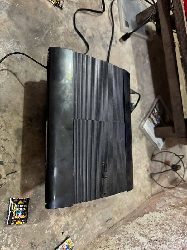 ps3 ultra slim 1