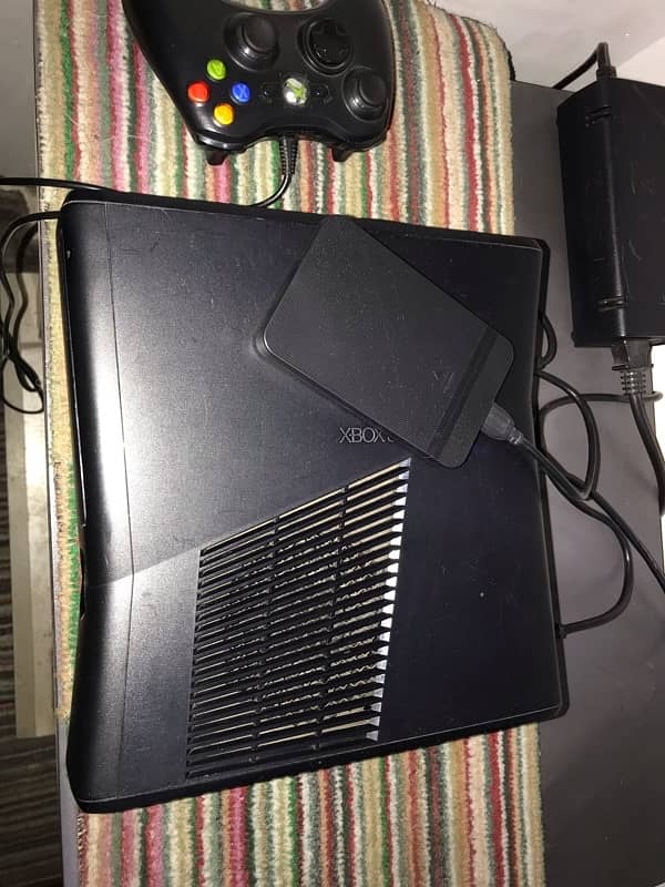 Xbox 360 Slim 4