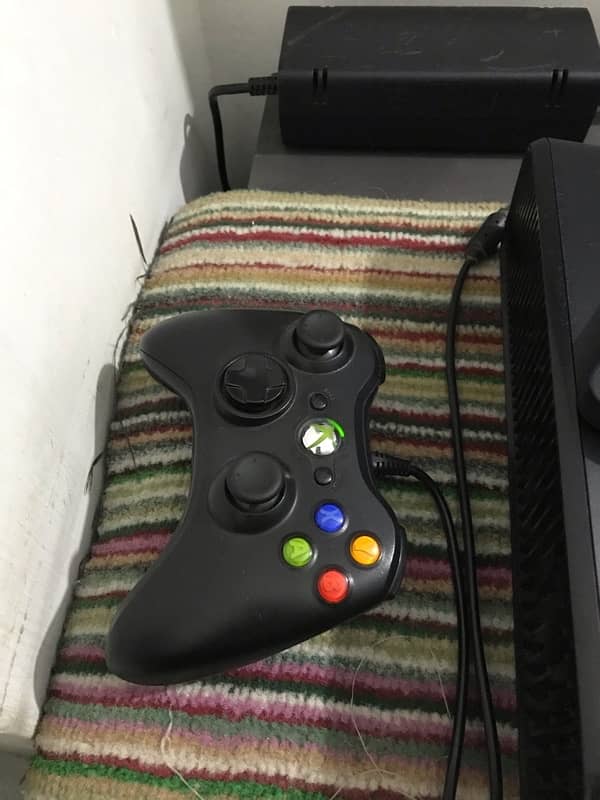 Xbox 360 Slim 6