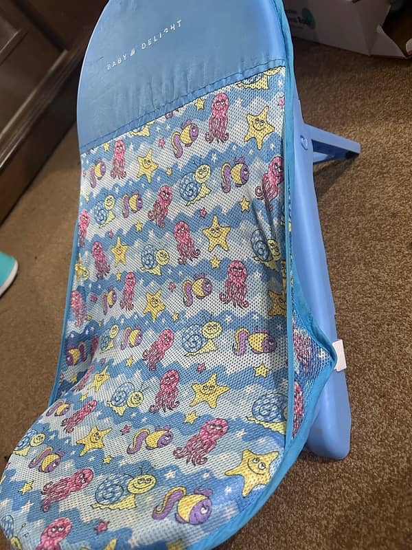 Durable plastic baby bath seat in best quality 4