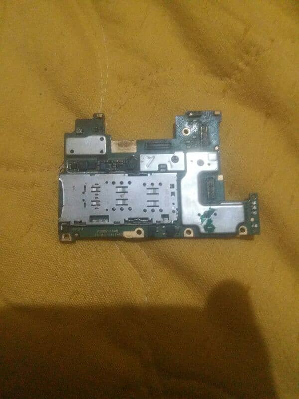 Motherboard infinix Hot 10i 1