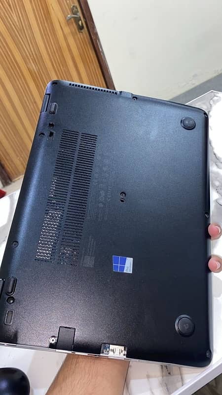 HP core i5 6th Gen 8 Gb Ram 512 gb ssd all ok 2