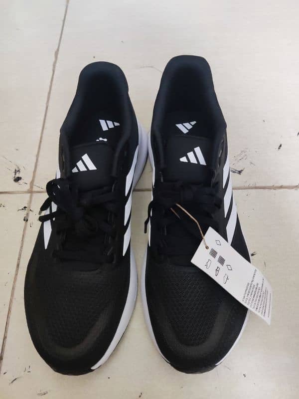 Adidas Runfalcon 5 Brand New Original Made in Indonesia 42 size 2