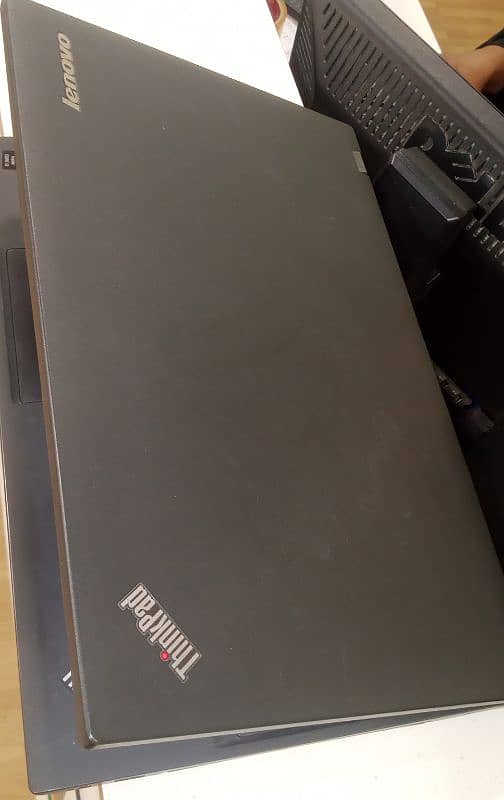 Lenovo ThinkPad. 1