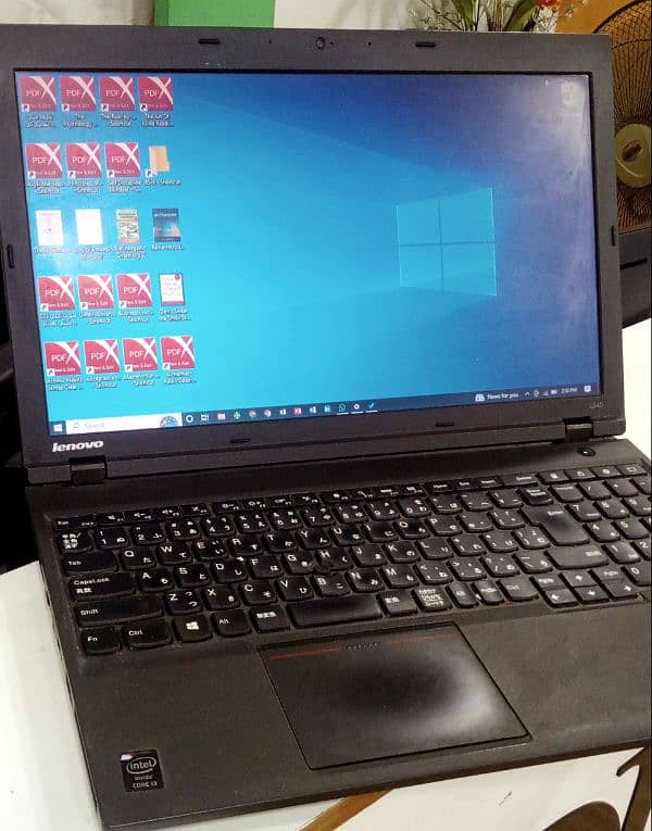 Lenovo ThinkPad. 4