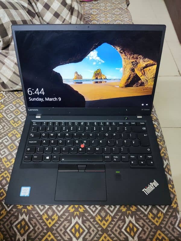 Lenovo X1 Carbon Intel I5 6th Gen 16/512 2