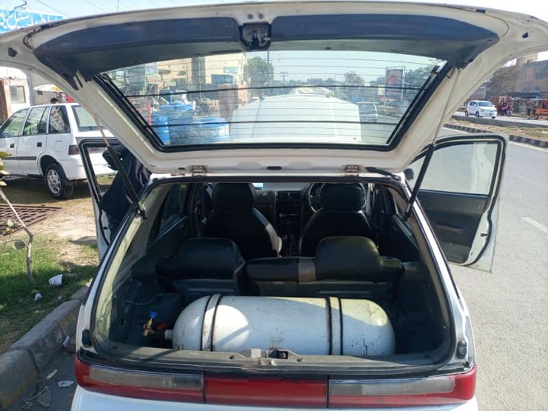 Suzuki Cultus 7