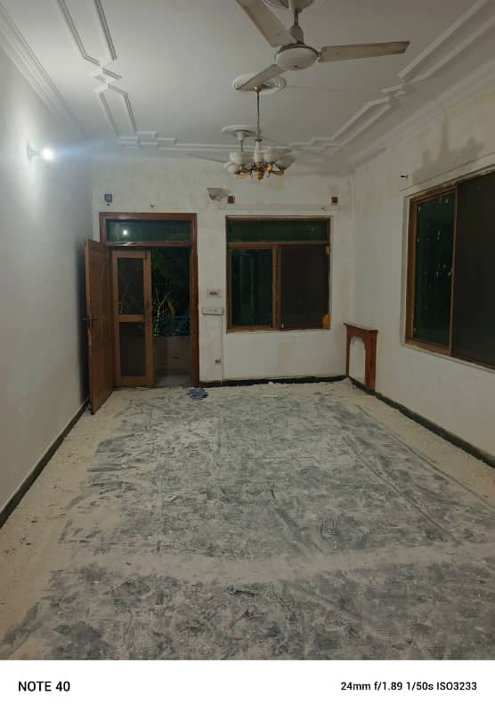 5 marla Upper portion for rent in G/11 Near to Markez for Bachelors 2