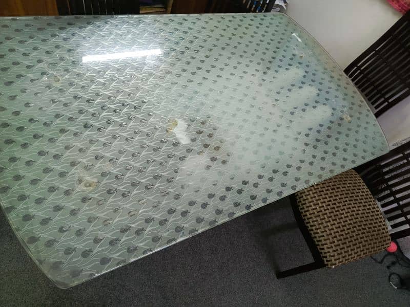 Budget Dining Table with tempered glass and 6 chairs 4