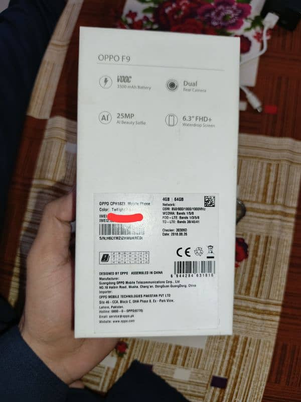 oppo F9 4/64 GB complet saman with vooc fast charger 9