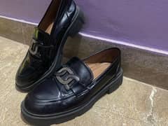 black shoes, loafers