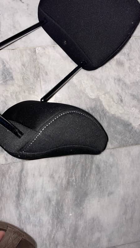 Kia Picanto head rest 3