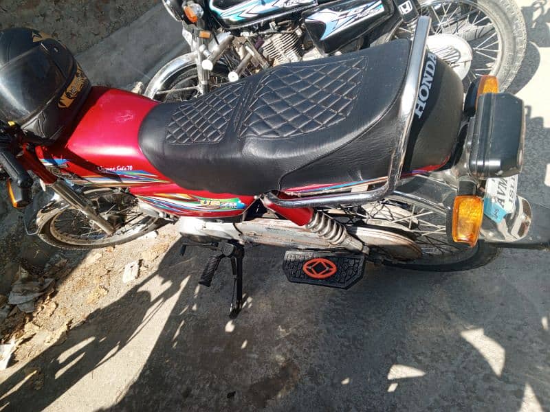 United 70 cc Bike 3