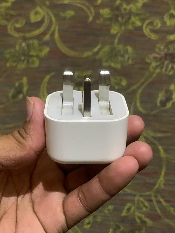 charger I phone 11 2