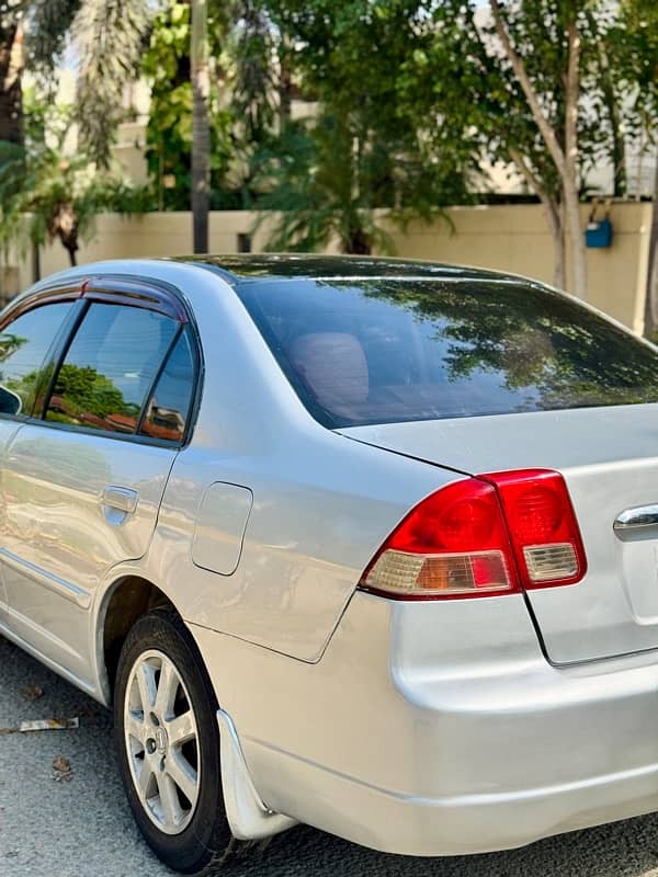 Honda Civic EXi 2005 6