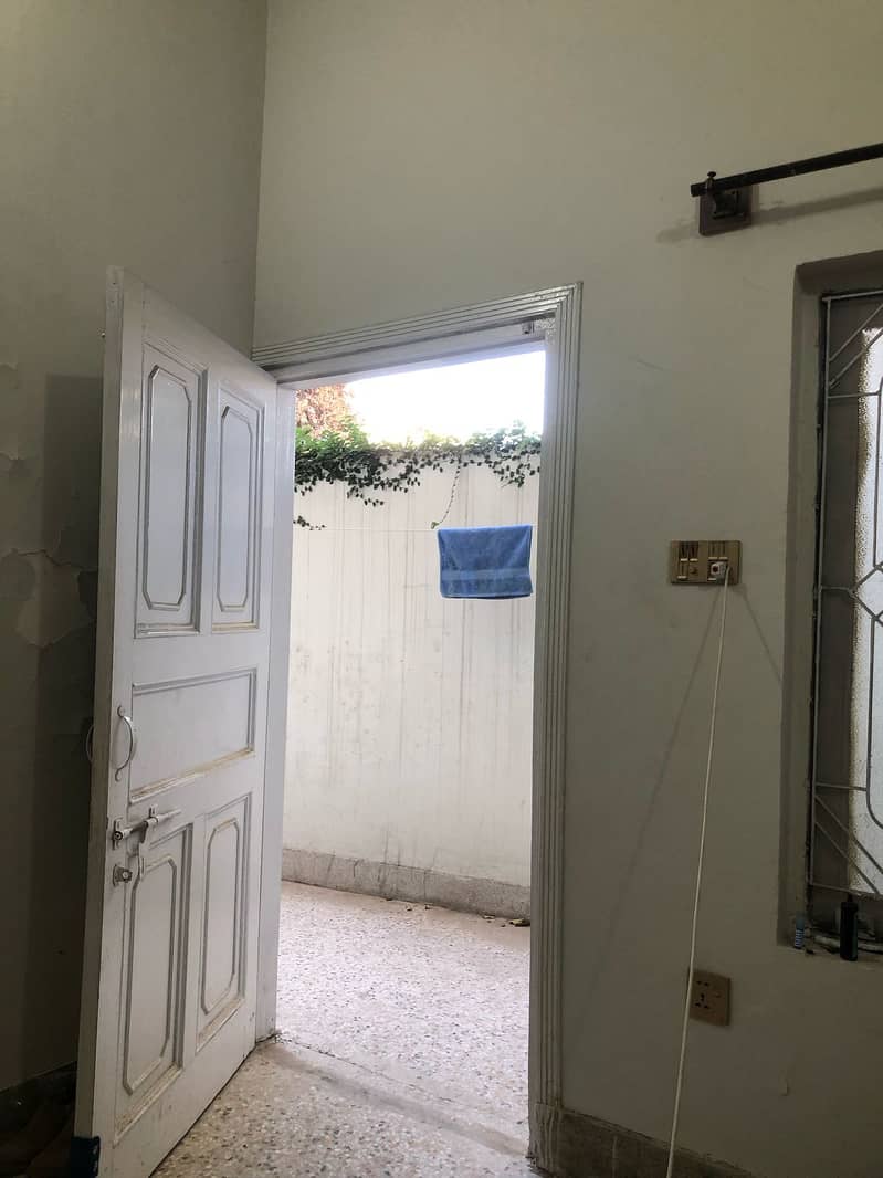 flat room for bachelors pindora saidpur road rawalpindi 1