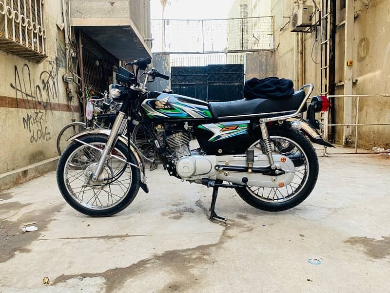 honda cg 125 karachi number 1