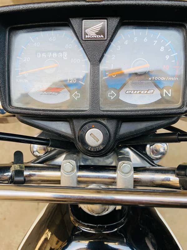 honda cg 125 karachi number 10