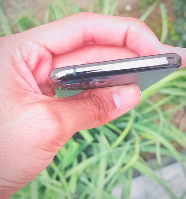 IPHONE 11pro pta approved 64gb serious buyer only no foolish offers 3