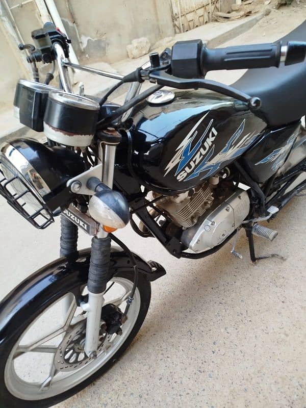 suzuki gs se 2019 5