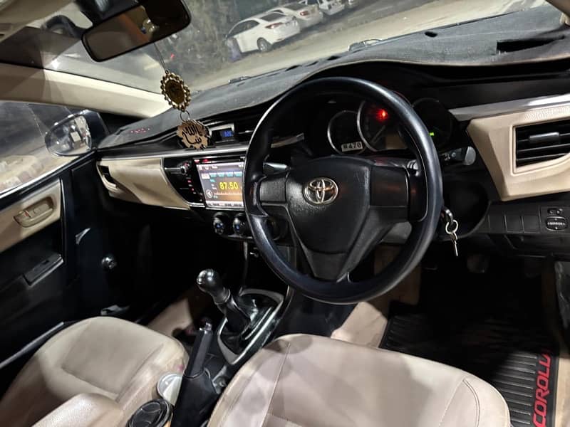 Toyota Corolla XLI 2016 manual 3