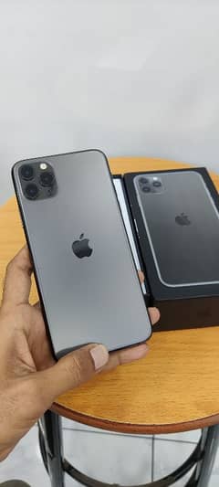 iphone 11 Pro Maxx 256 GB PTA approved with box VIP PRICE