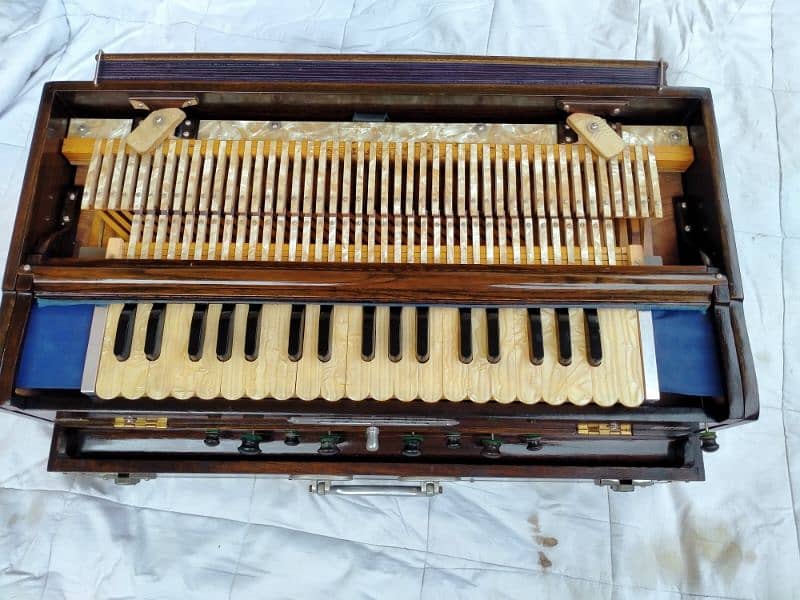 indian 3 set scale changer harmonium good sound no required work l 1