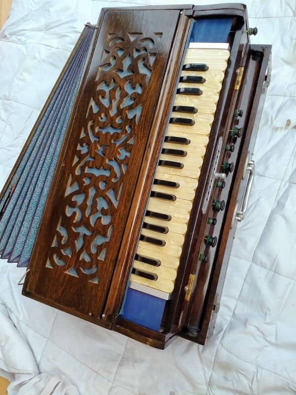 indian 3 set scale changer harmonium good sound no required work l 2