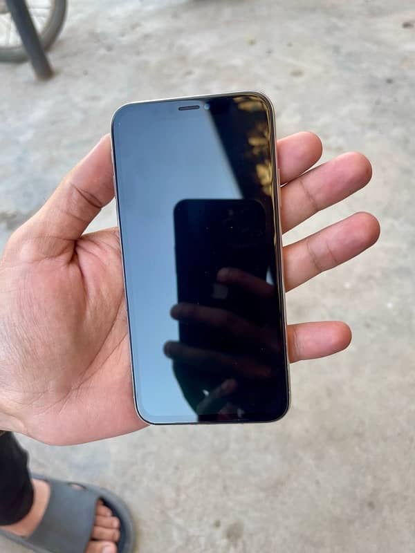 Iphone X white colour 256gb pta approved 3