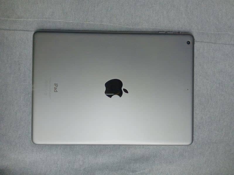 APPLE IPAD AIR SERIES 10" inches 6