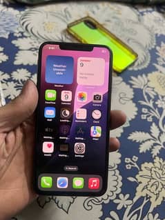 iPhone Xs max golden 64gb PTA approved LLA contact: 03222525795