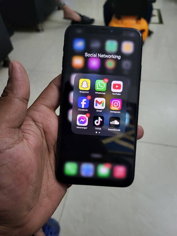 Apple IPhone 11 Pro Max Dual physical With box Approved 5