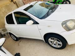 Toyota Vitz 2000