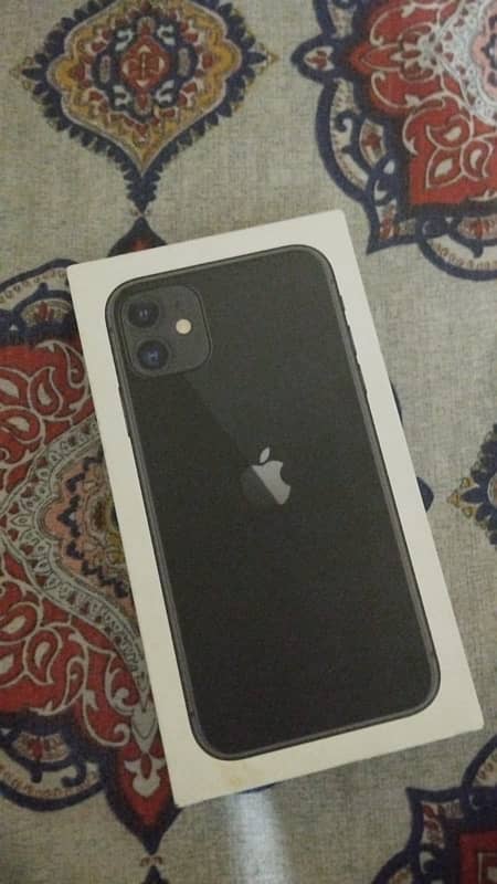 iphone 11 64gb (non PTA) 2