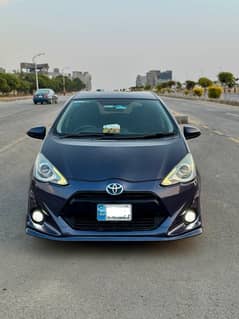 Toyota Aqua 2015