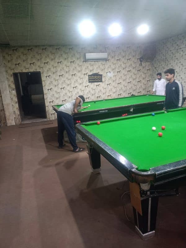 Running Snooker Club for sale 03008863032 7