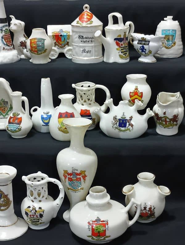 Armorial Ware 5