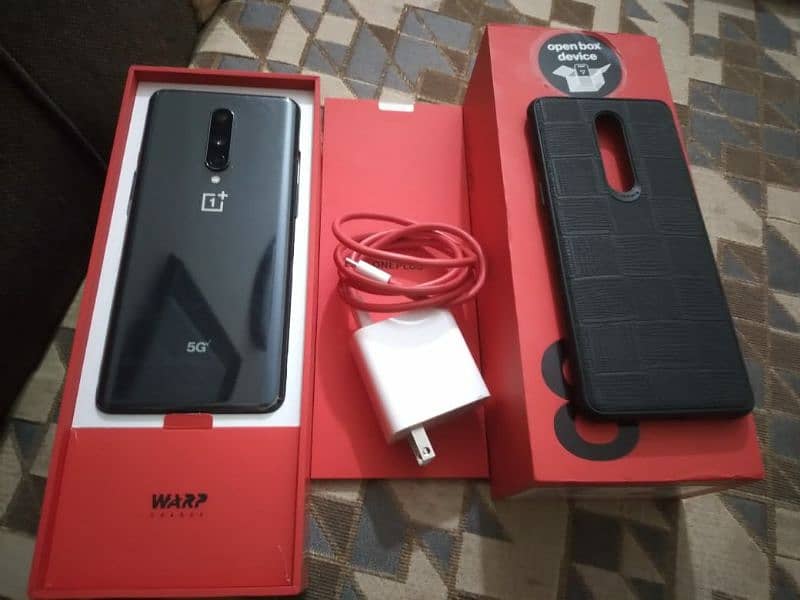 Selling one plus 8 5G 8/128 condition 9/10 box warp charger handfree. 2